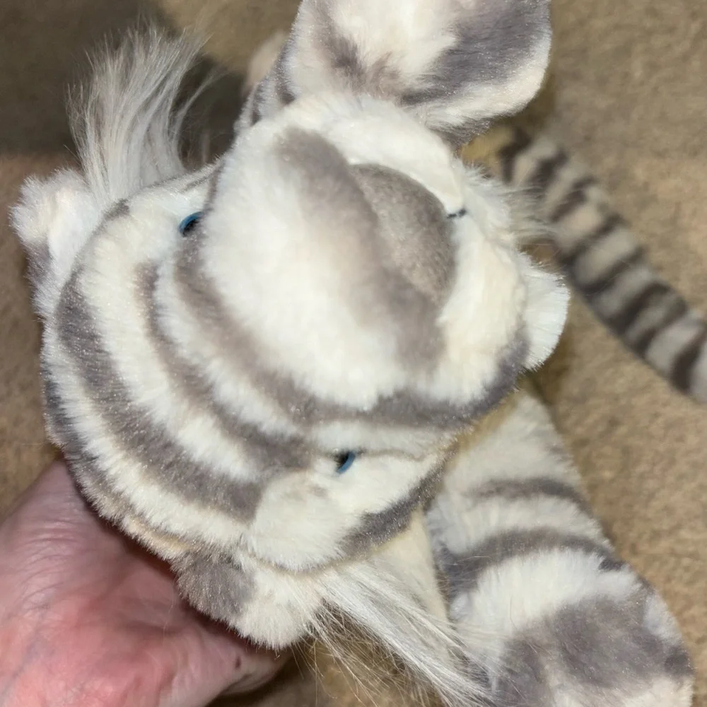 Retired and HTF NWT Jellycat little Sacha snow tiger